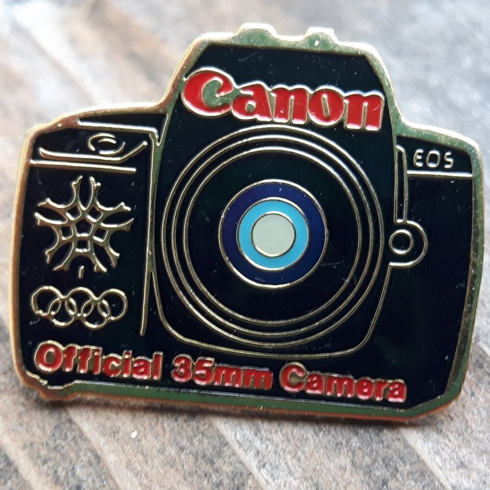 Vintage Canon Camera Olympic Pin Enamel 1979